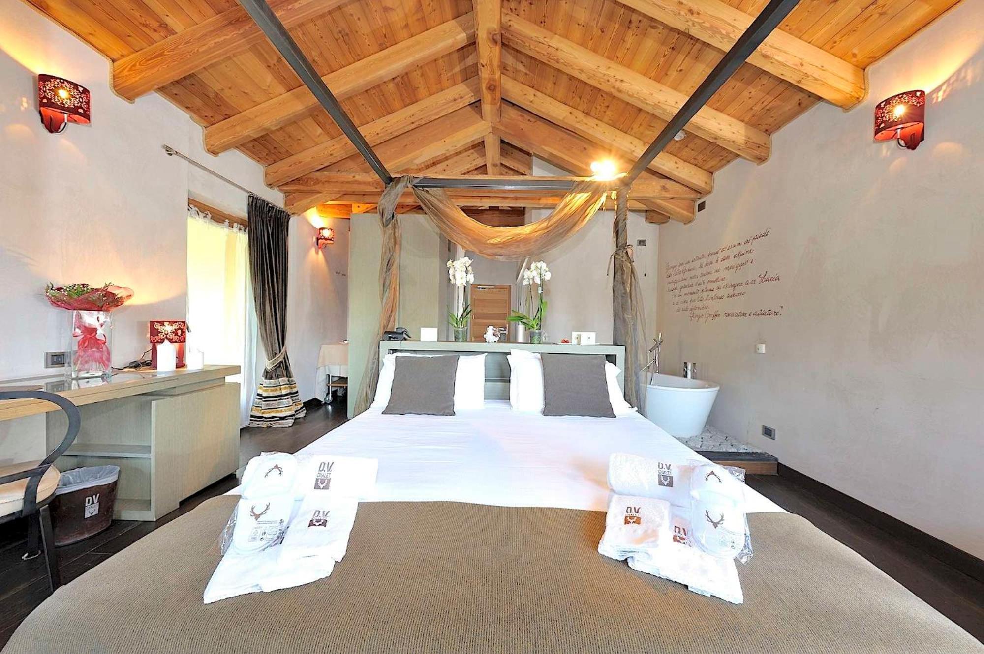 Hotel Dv Boutique & Madonna